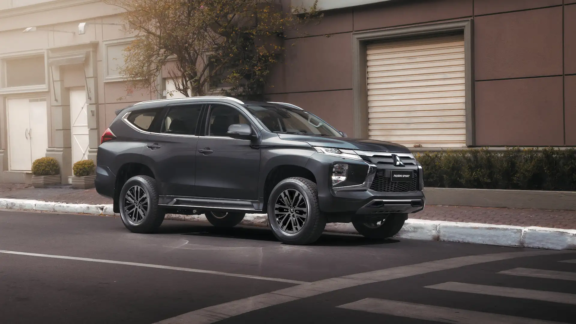 2024 Pajero Sport Legend