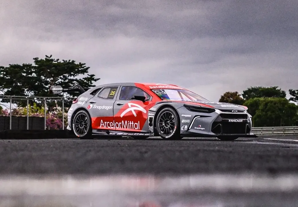 corrida do milhao stock car pro paixao por combustao opt 1 - Paixão Por Combustão