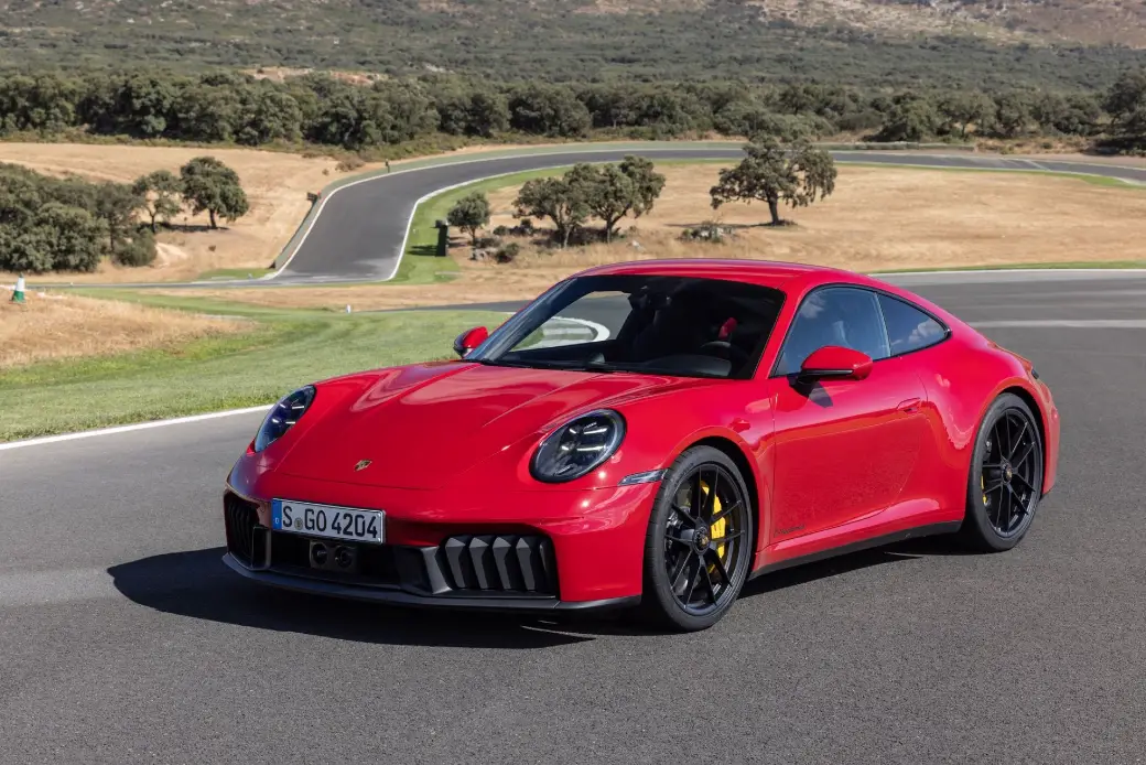 Porsche 911 (992.2): Evolução de um Clássico porsche T Hybrid paixao por combustao - Paixão Por Combustão